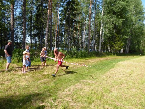 Arrangören Antti i mål bland de främsta